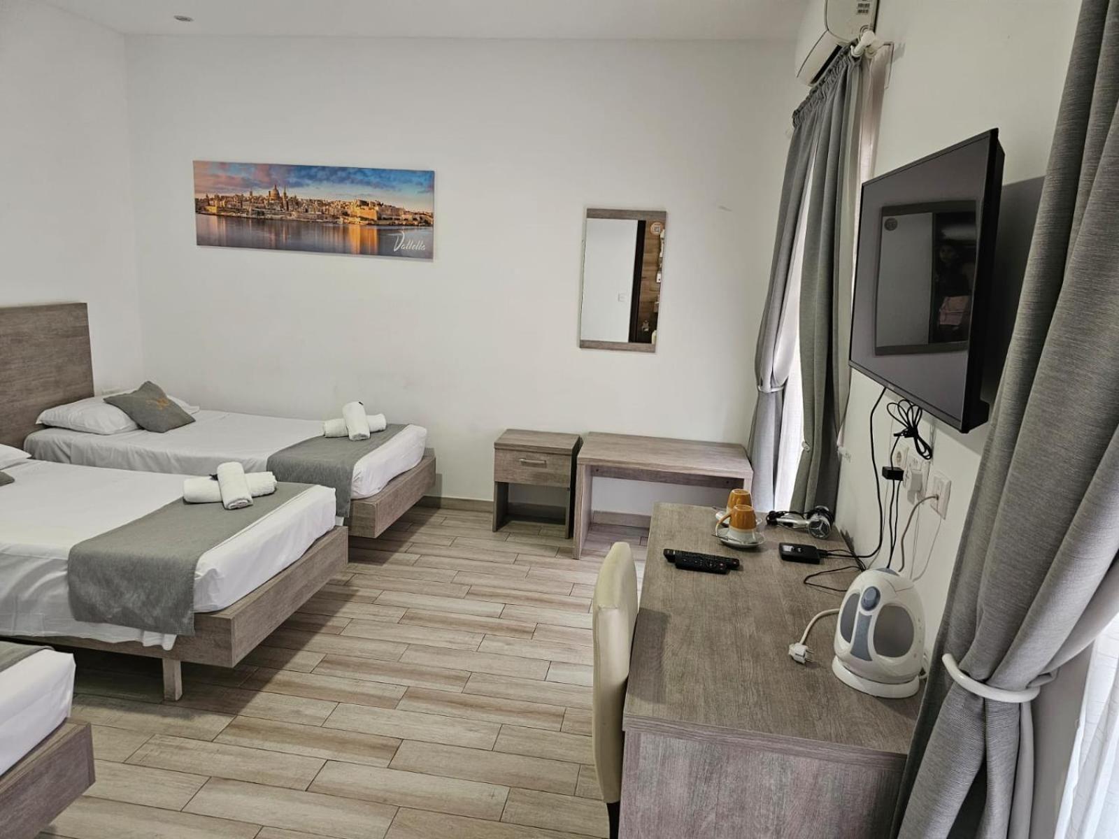 Napoli Suites Studios Aparthotel Сент Джулианс Экстерьер фото