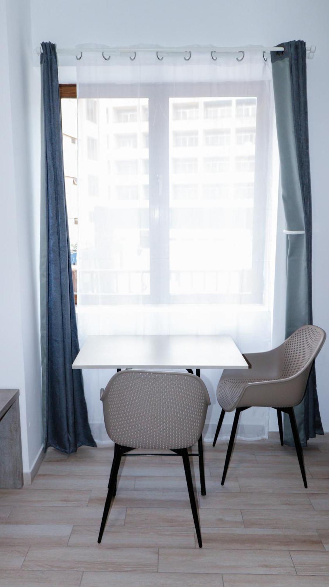 Napoli Suites Studios Aparthotel Сент Джулианс Экстерьер фото