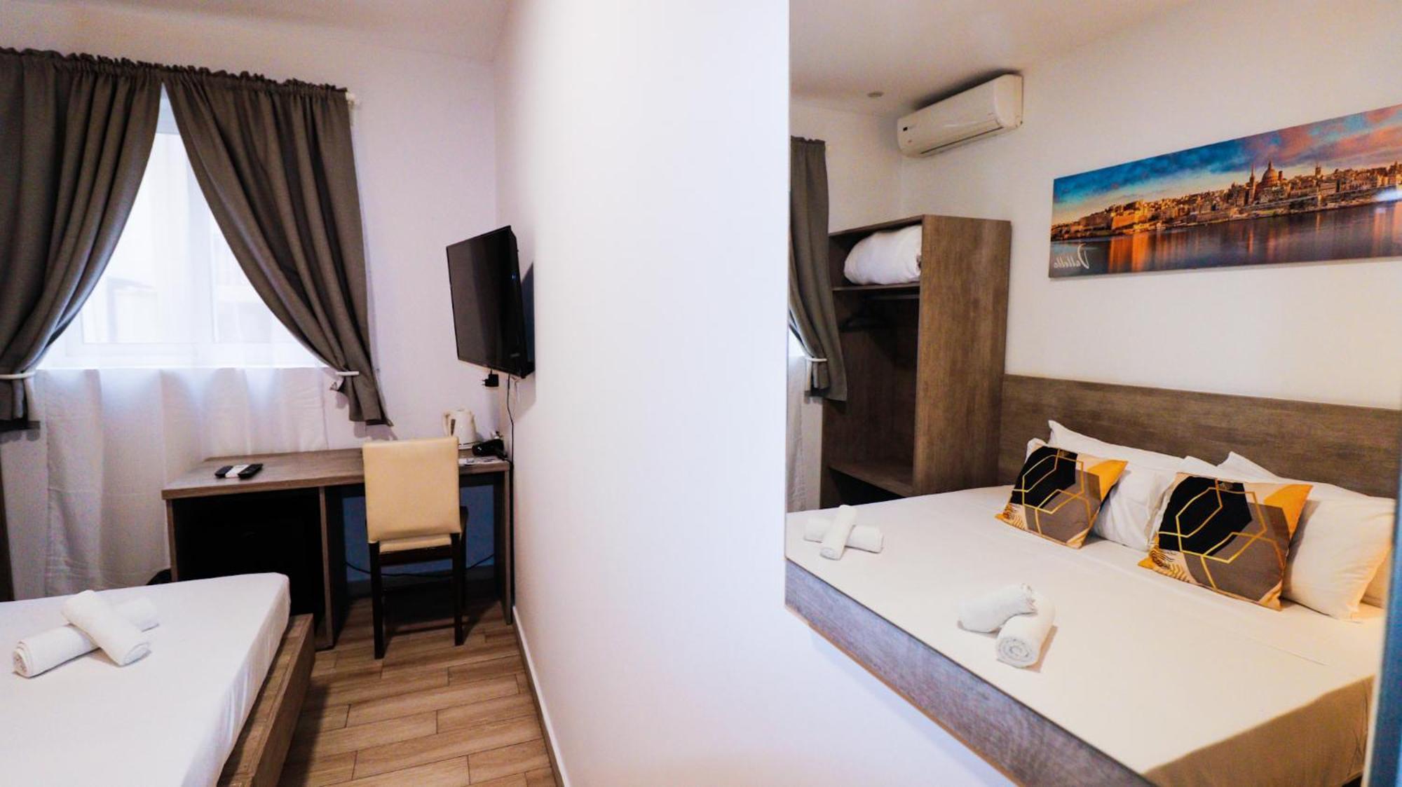 Napoli Suites Studios Aparthotel Сент Джулианс Экстерьер фото